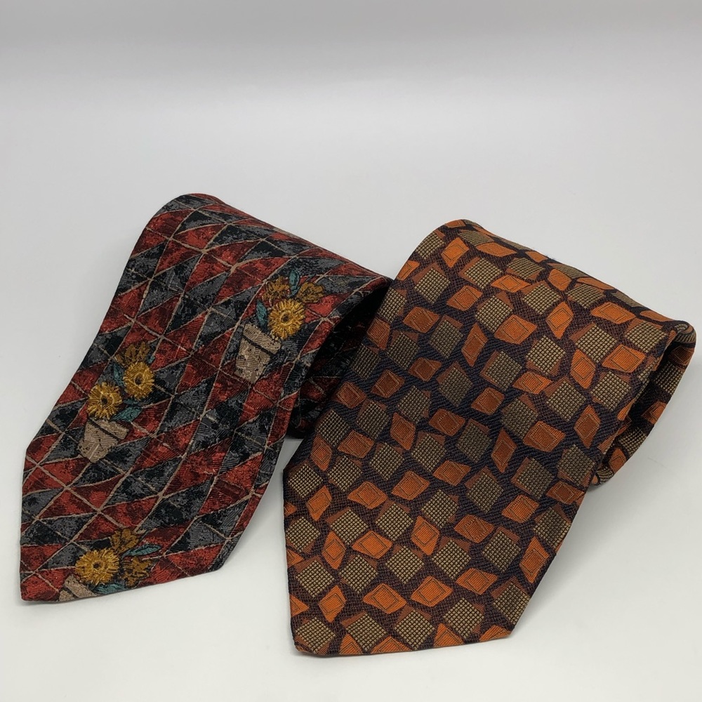 ERMENEGILDO ZEGNA NECK TIES, 100% SILK.